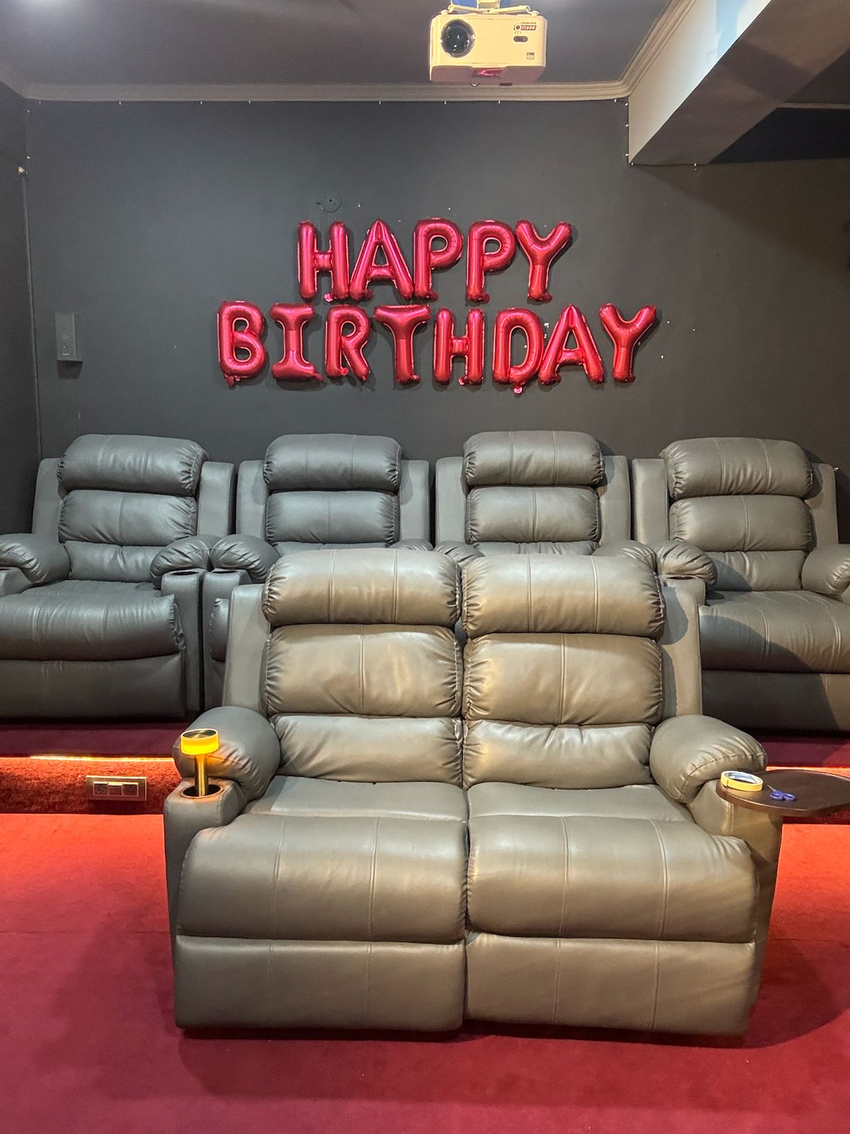 Royal Binge Seating